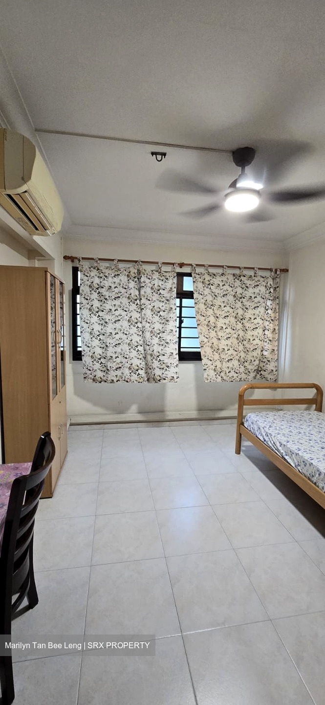 Blk 699 Hougang Street 52 (Hougang), HDB 5 Rooms #467047901